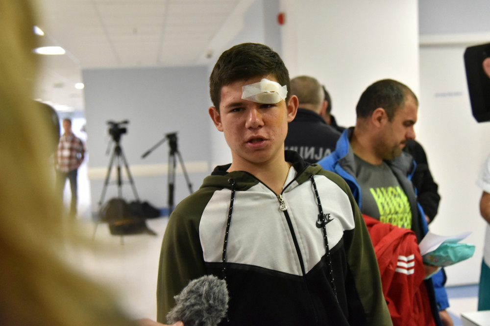 Dečak iz autobusa ispričao jezive scene nesreće: Video sam ljude kako plaču, krv je bila svuda!