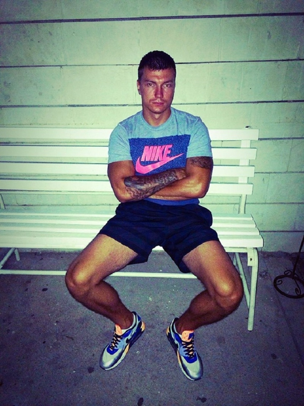 Pored ubijenog vođe "kavačkog klana", TEŠKO RANJEN SESTRIĆ DARE BUBAMARE!