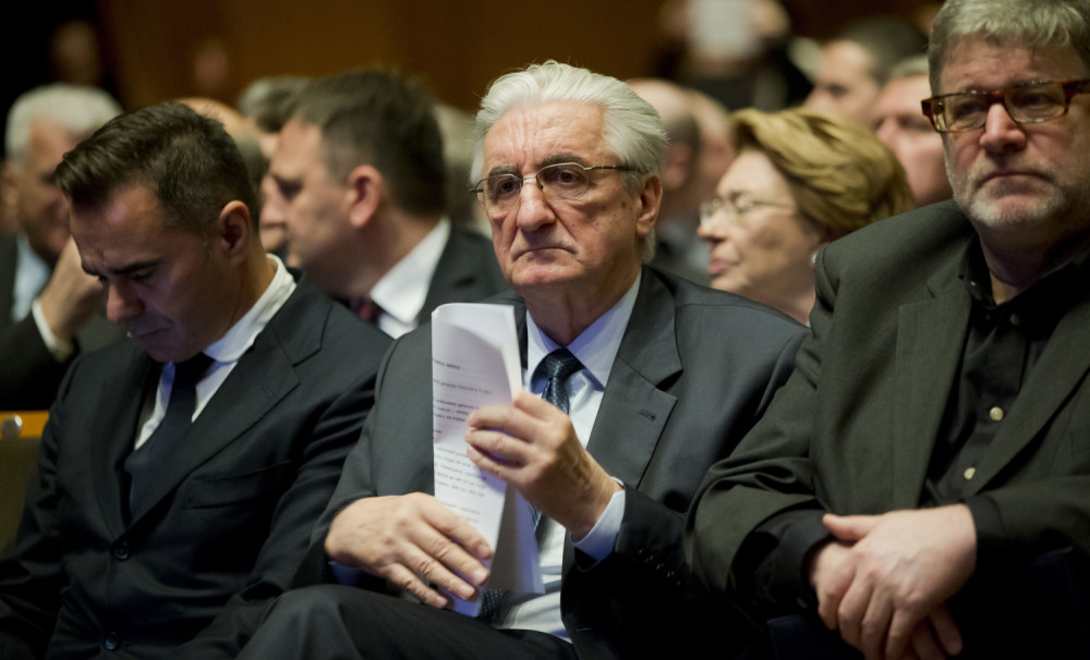 Ante Marković se tajno sastajao sa Tuđmanom i planirao bekstvo, a hrvatska nezavisnost je plaćena koferom poslatim papi u Vatikan