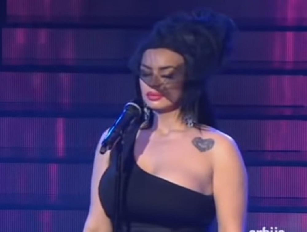 Zerina svojom pesmom rasplakala ceo studio, Bane je gledao kao hipnotisan! (VIDEO)