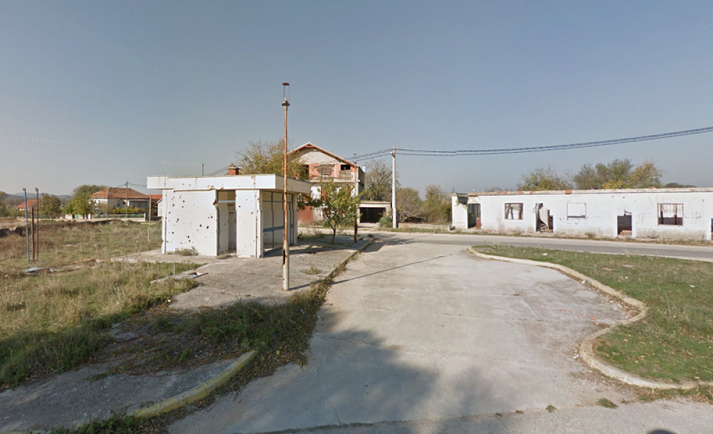 Šta raditi sa sveštenikom na ostrvu? Dalmatinci imaju URNEBESNO REŠENJE! (FOTO)