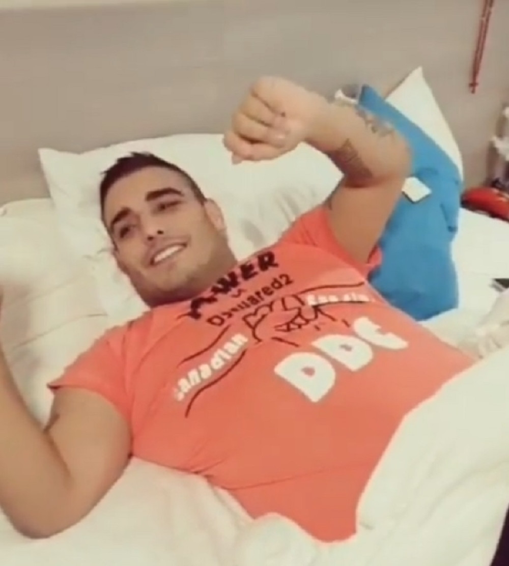 Darko nije mogao da veruje kakve poklone mu je doneo kolega! (FOTO)