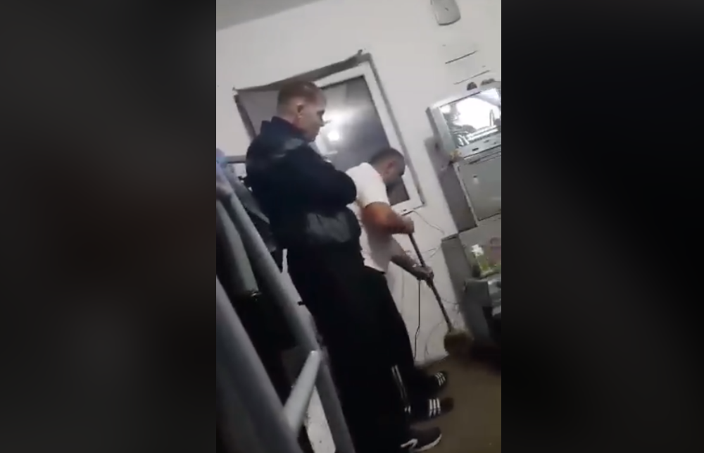 Brutalno iživljavanje nad bivšim načelnikom policije Todorovskim, koji je završio u zatvoru! (VIDEO)