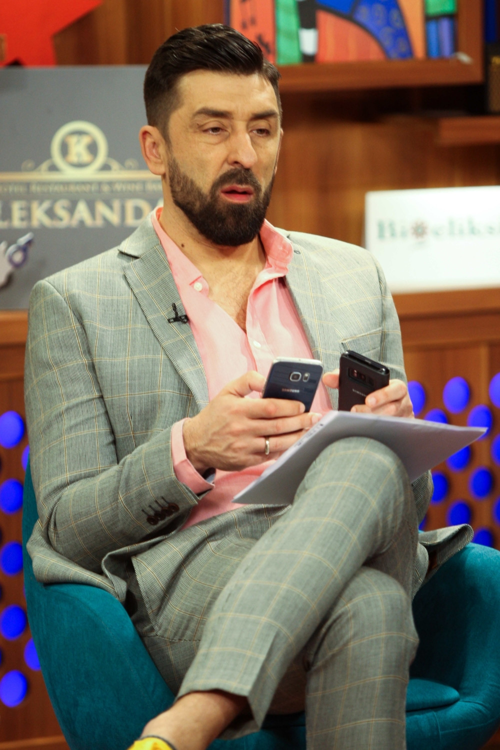 Ognjen je sada otkrio šta se zapravo dešavalo iza kamere, kao i u kakvom je ondosu sa Jecom i Cecom!