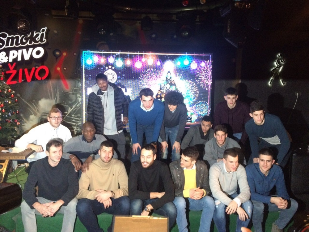 Partizan promovisao kalendar, OVA DVA ČOVEKA došla posle 25 godina u klub! (FOTO)