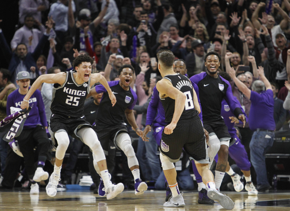 Bogdanović ugasio Lejkerse uz zvuk sirene! Čudesna trojka posle koje su Ameri "prosuli kokice i koka-kolu" (VIDEO)