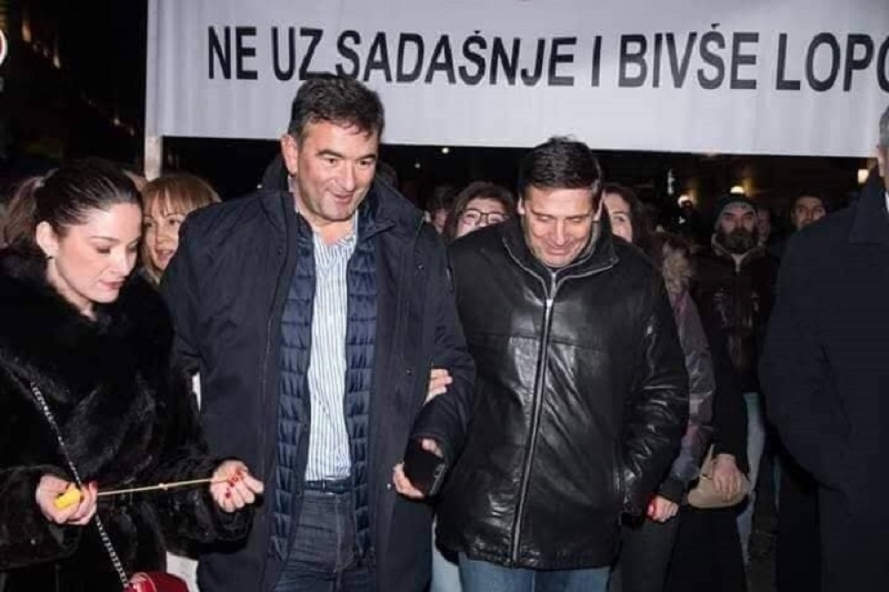 Medojević i Sandulović rame uz rame hoće da sruše vlast u Srbiji