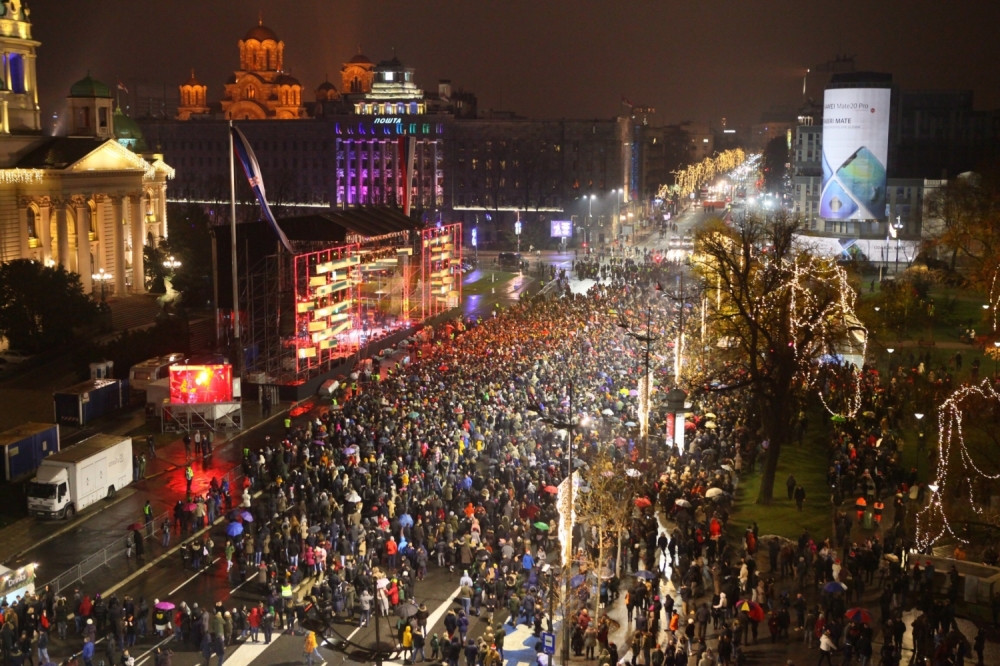 Ove top estradne pevačice neće da rizikuju sa nastupima za doček, imaju hit planove za najluđu noć (VIDEO)