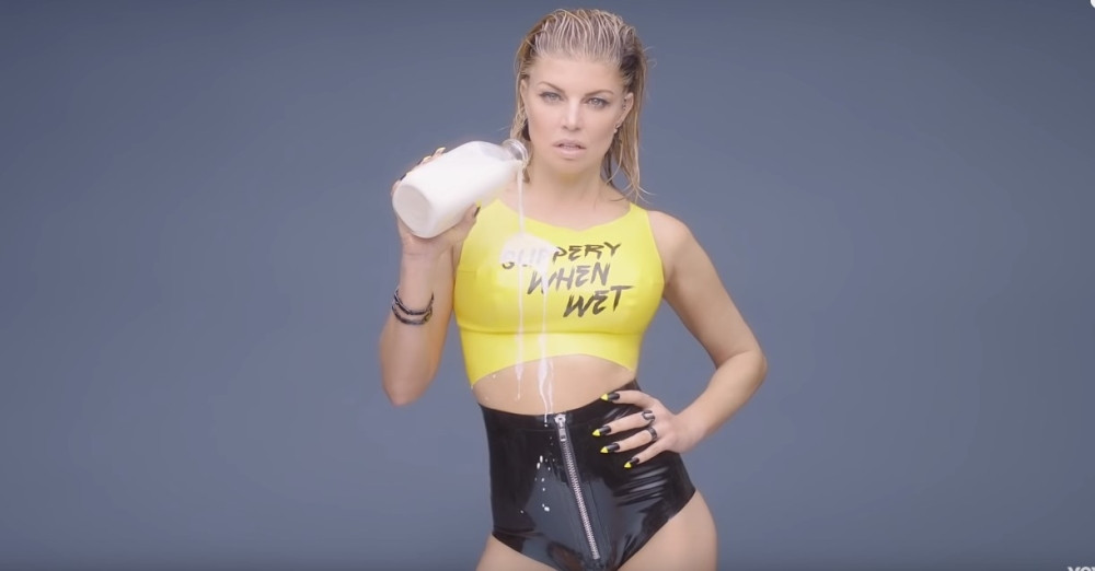 Jezivo tanak struk ima zahvaljujući OVOM NAPITKU! Samo 2 kašičice dnevno i otopićete salo sa stomaka