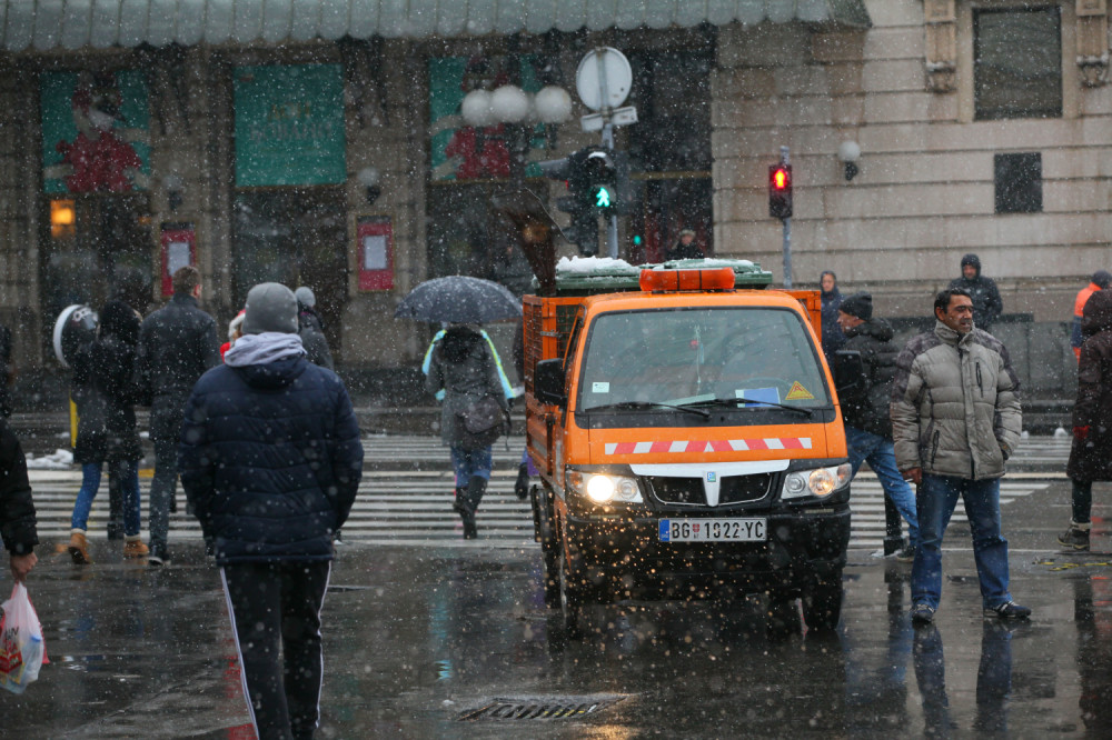 Sneg je počeo da pada i nimalo nam se ne piše dobro!