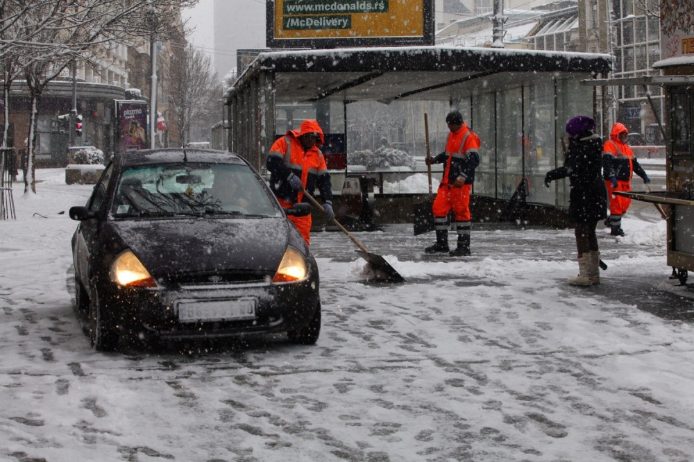 Sneg nastavlja da pada, evo šta nas čeka TOKOM NOĆI!