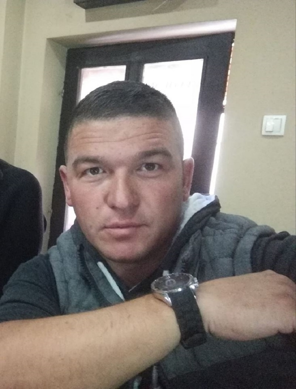 Pravdao se ovim rečima, ali su kamere zabeležile nešto drugo!