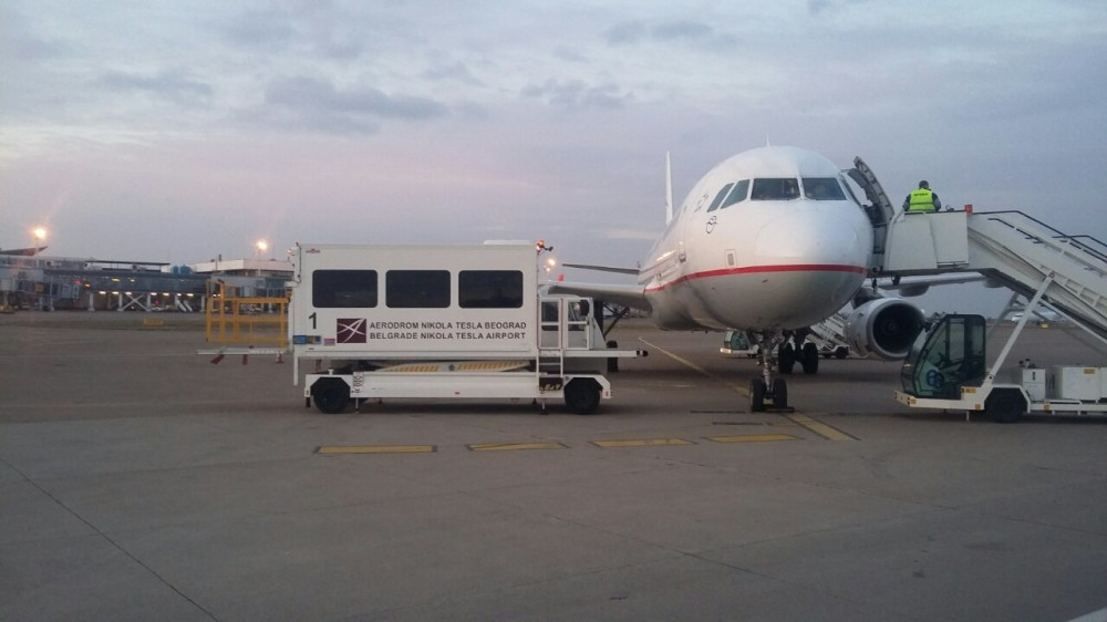 Vanredno sleteo avion iz Hurgade!