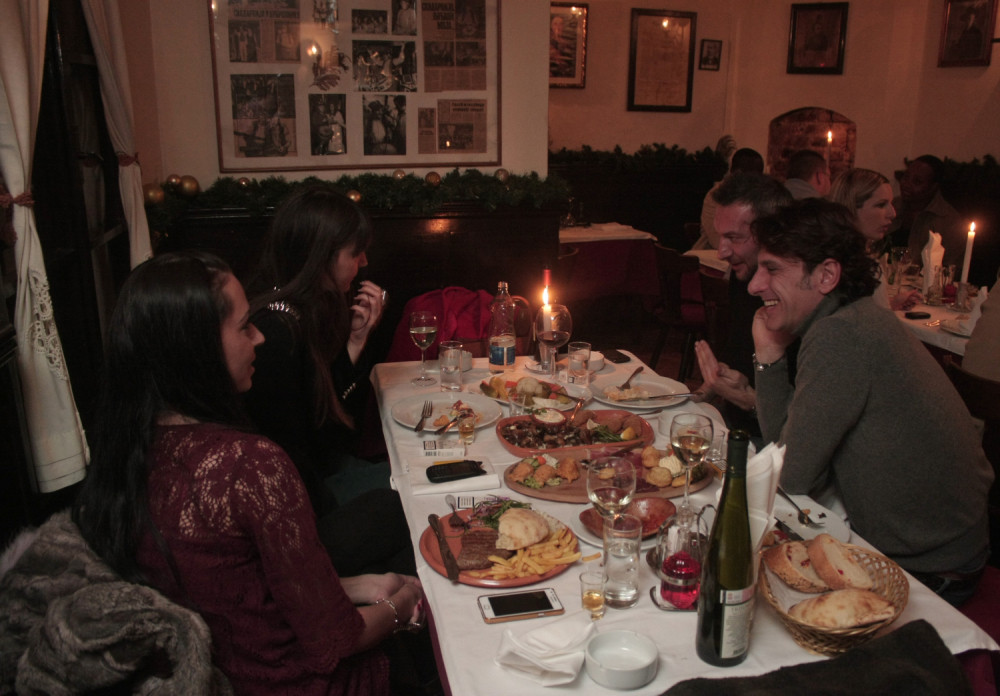 Kafane rasprodate za Novu godinu