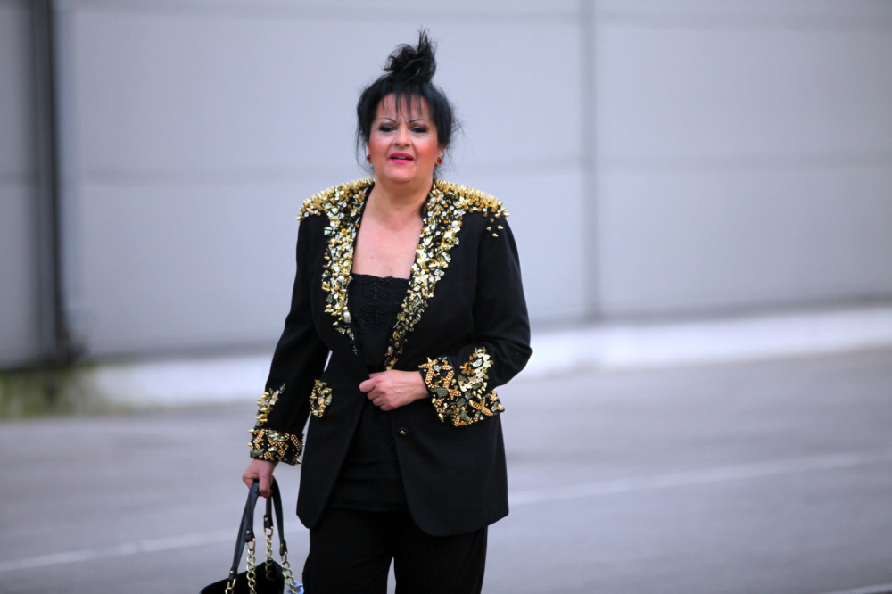 Na ovaj način je naša poznata folkerka zaprosila svog supruga (VIDEO)