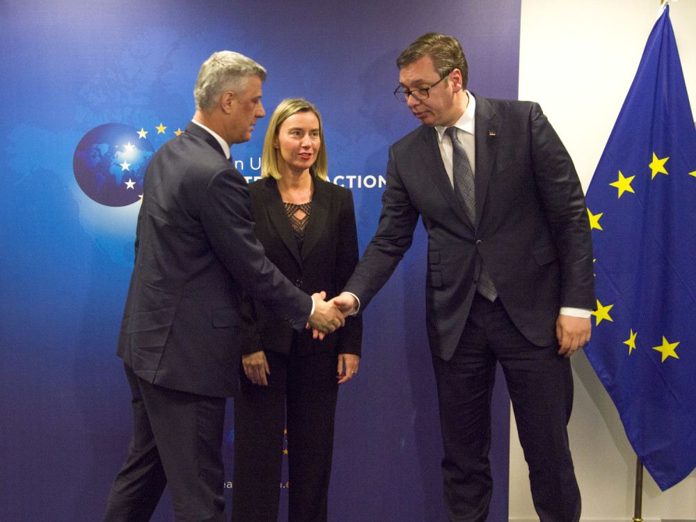 Tramp preuzima dijalog Beograda i Prištine!