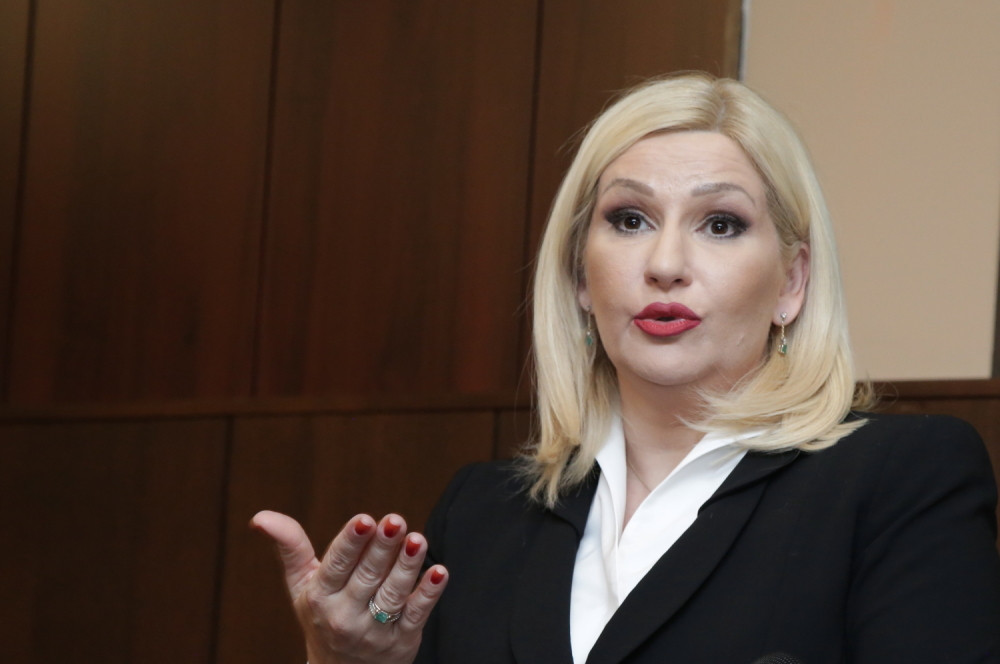 Zorana podivljala zbog napada na njeno dete: Neću nikom da ostanem dužna, teško mi je kao majci!