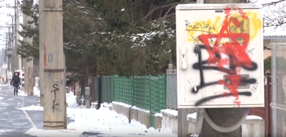 Grafiti Kefo Zote pored škola i parkova, kult koji KOLJE se smestio u mirnom naselju! (FOTO)