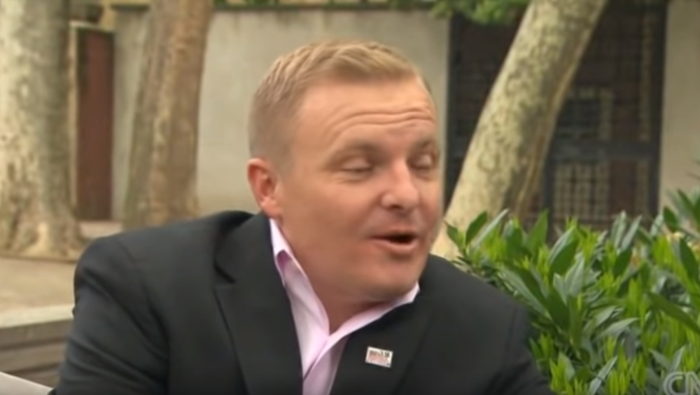 Našao je sebe na sajtu nestale dece i saznao strašnu istinu staru 30 godina (VIDEO)