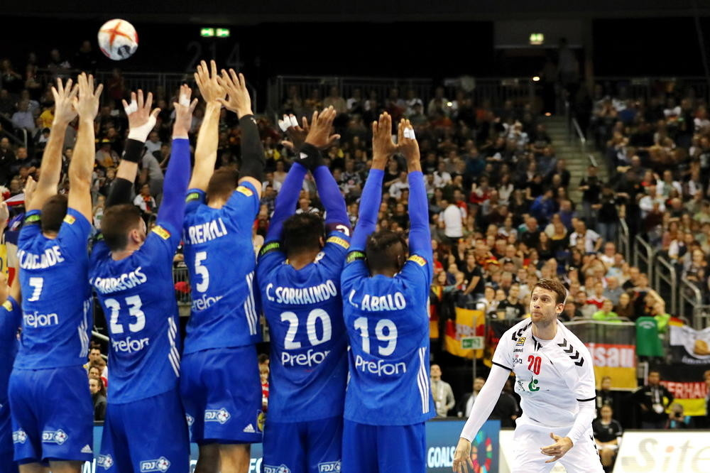 O ovom golu bruji svet! Srpski reprezentativac šokirao Francuze, golman "petlova" i dalje ne veruje! (VIDEO)