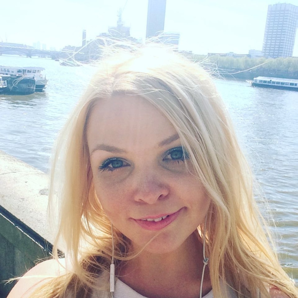 Kristinu je ubio POZNATI GRADSKI BANKAR! Udarao je tučkom u glavu i ostavio u sopstvenoj krvi (FOTO/VIDEO)