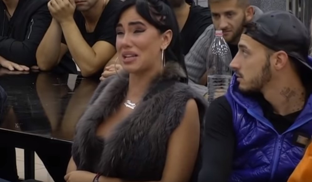 Aleksandra ne može da se OPORAVI od šoka: Mungos me je sa detetom izbacio na ulicu, potez Davidove sestre ju je UNIŠTIO