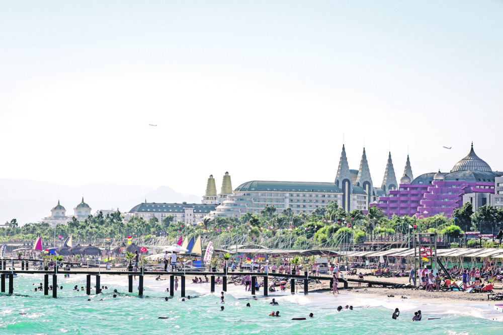 Srbi masovno kupuju apartmane u popularnom letovalištu, cene nekretnina jeftinije od stana u Beogradu