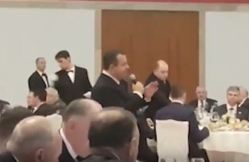 Dačić otpevao Putinu OVU PESMU, pogledajte kako je ruski lider reagovao!