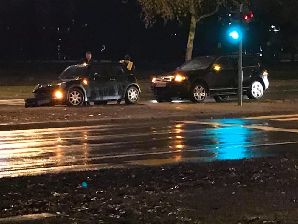 Sudar u blizini Palate Srbija!