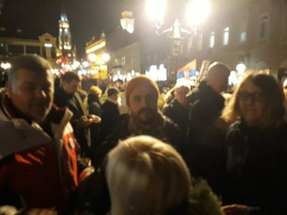 Đilasovi ljudi organizuju SEPRATIZAM u Novom Sadu, mašu zastavama zbog kojih se prolivala krv!