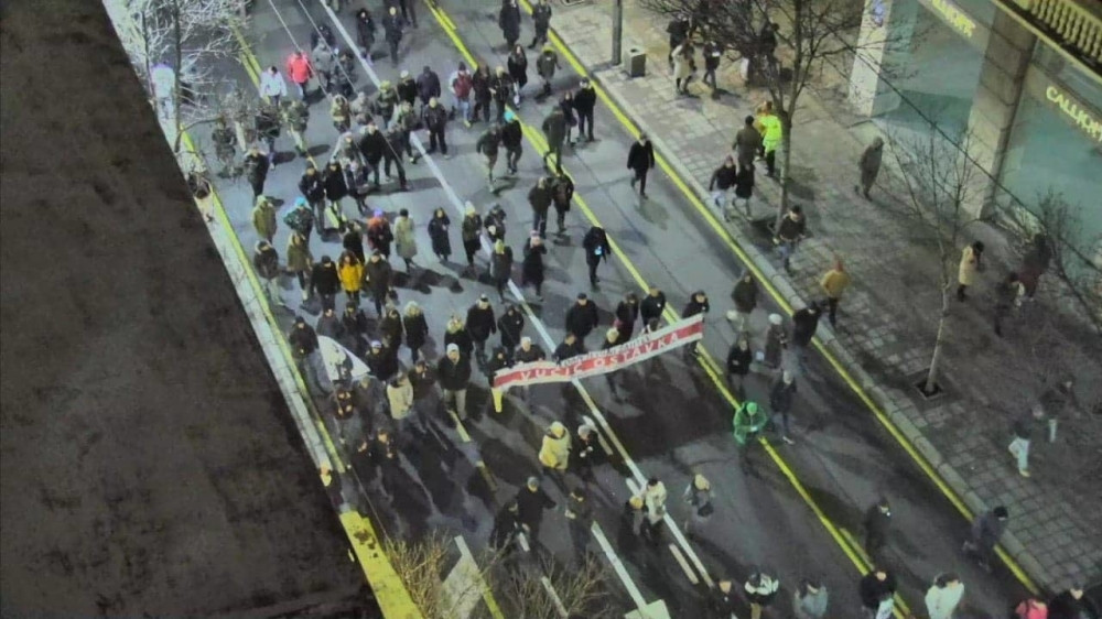 Napao novinara ispred Narodne skupštine?