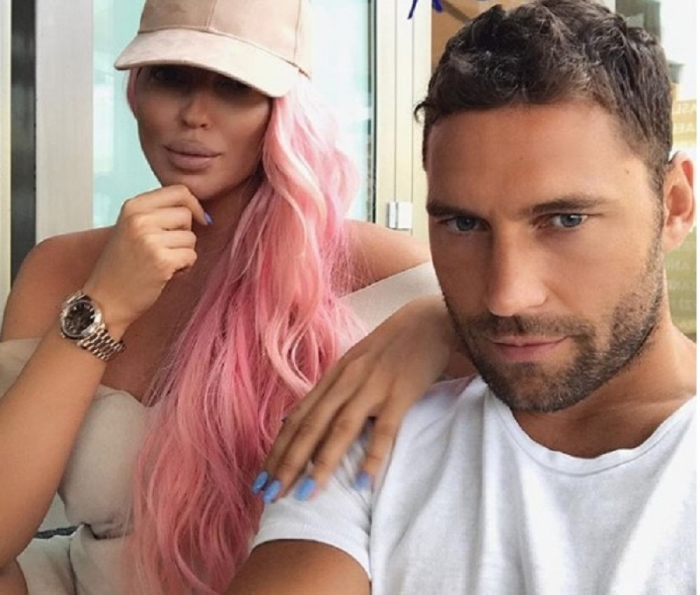 Karleuša i Tošić dobijaju 8.500.000 evra: Prevazišli porno skandal, a evo od čega sad zarađuju! Jelena se hvali javno! (FOTO)