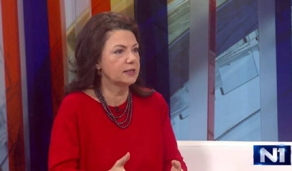 Sanda napala Lukašenka