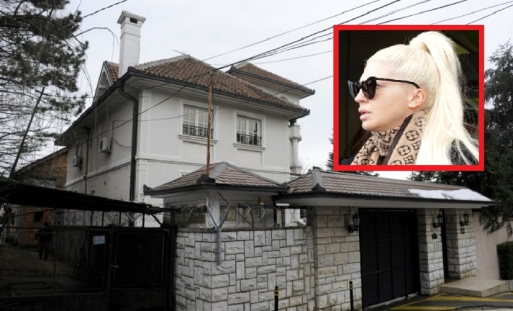 Evo ko je prva osoba koja je odmah došla u Karleušinu kuću na Dedinju!