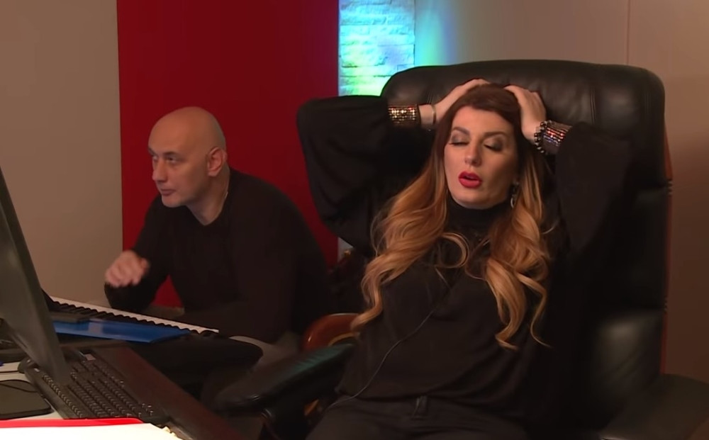 Opšti HAOS u Zvezdama Granda: Popila je injekciju i oštetila glasne žice, evo kako sad zvuči! (VIDEO)