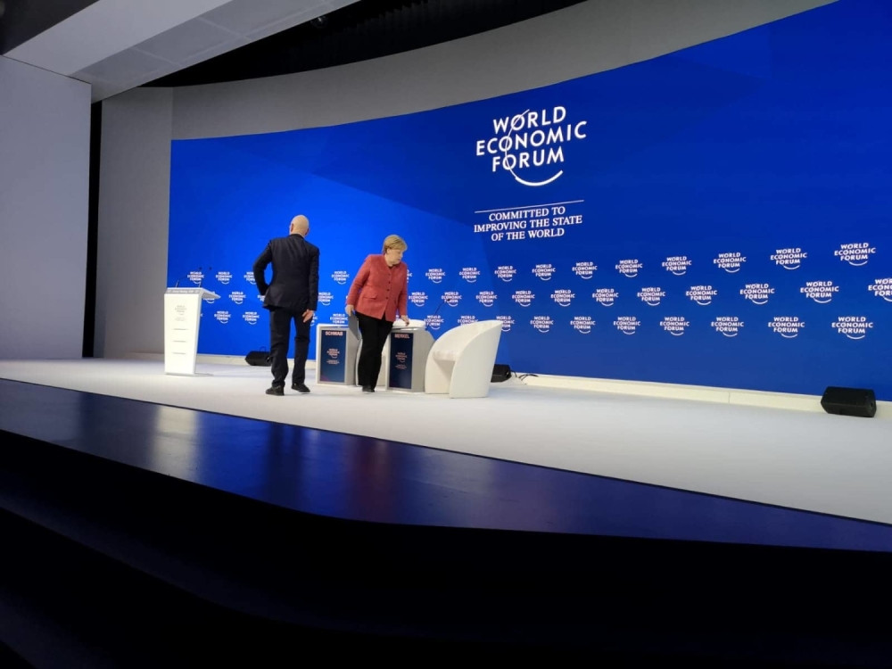 Nemačka kancelarka počela obraćanje u Davosu!