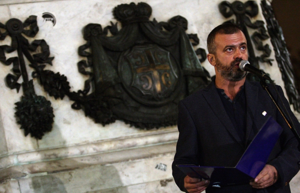 O sramoti Đilasovog pulena bruji cela zemlja! Pristojna Srbija osuđuje Sergeja!