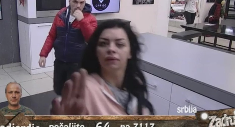 Zerina DIVLJALA, načisto poludela! Okretala kamere u Zadruzi, hitno utrčalo obezbeđenje!