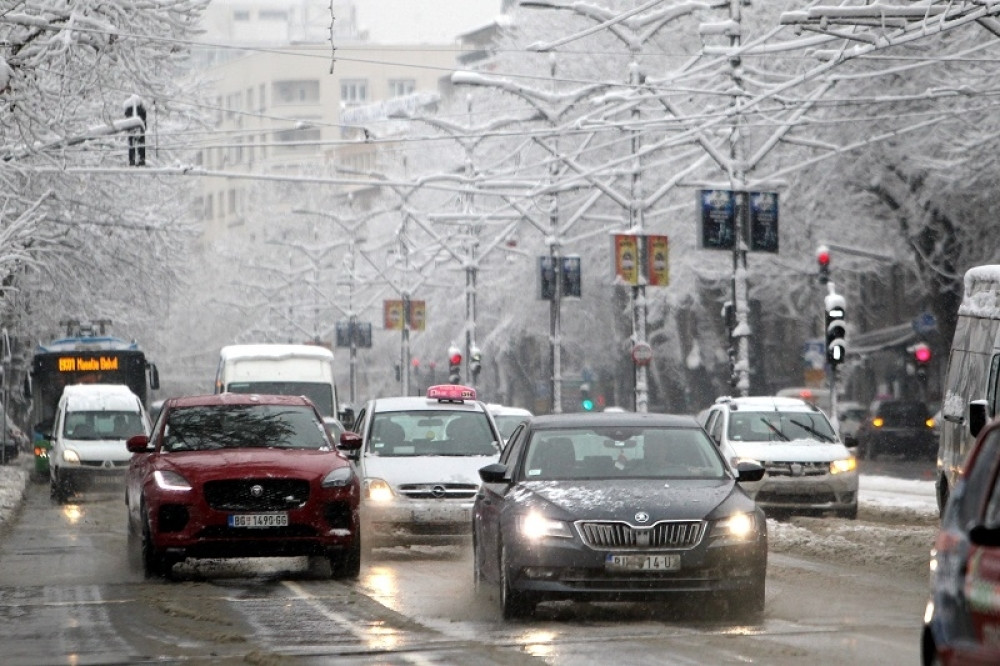 Sneg stiže brže nego što smo mislili! Vreme u decembru će nas iznenaditi, a posle Nove godine će biti ledeno