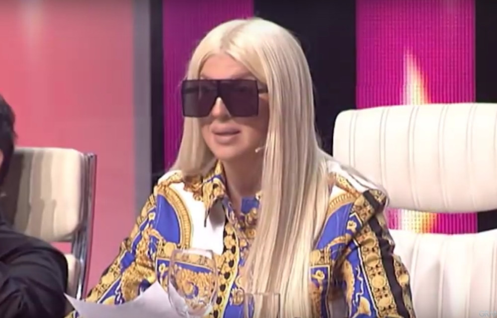 Histeriše i grmi na kandidate, kipti od besa! "Sram te bilo", ućutkivala sve redom! (VIDEO)