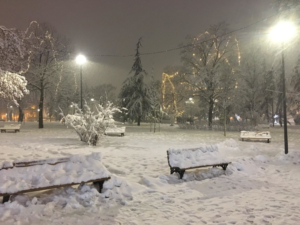 Kada sneg padne brzo, udaj se i iskrena ljubav će trajati