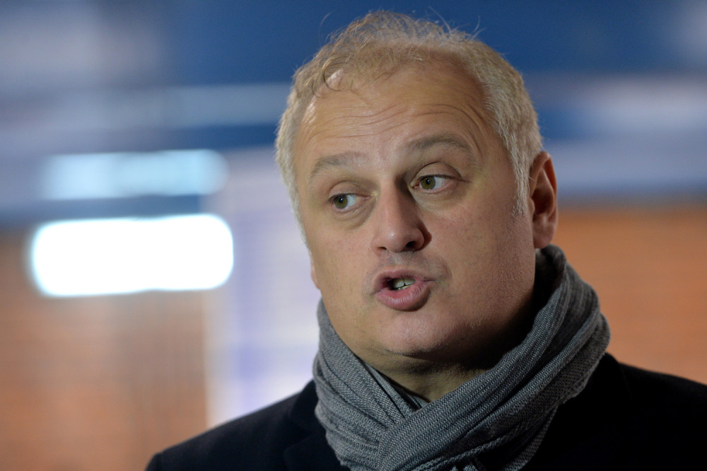 Vesić poručio da niko neće dizati u vazduh spomenik Stefanu Nemanji!