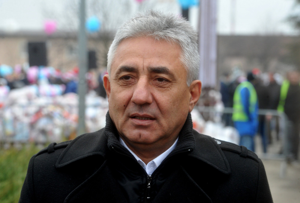 Zbog hiruške intervencije neće moći da prisustvuje