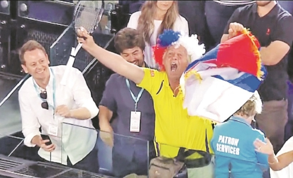 "Alo!" otkriva ko je srećnik koji je dobio Novakov reket!