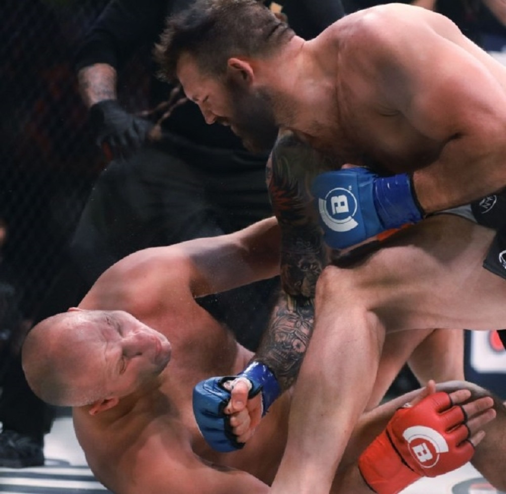 "Ubiće ga, kraj!" Ovo što je RUSKI IMPERATOR doživeo i ovaj nokaut u 35 sekundi PAMTIĆE DOKLE GOD DIŠE! (VIDEO)