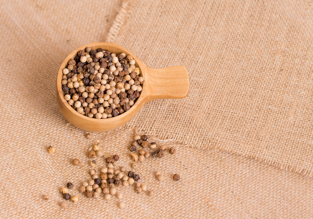 Limun, so i biber: Dokazano moćan lek za četiri najčešće tegobe!