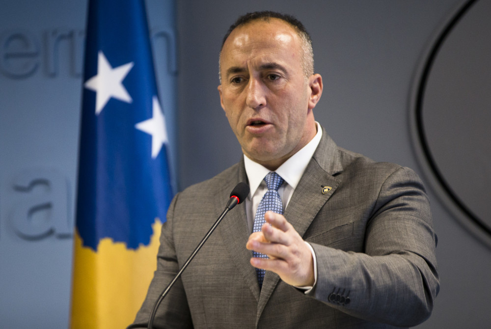 Haradinaj smenio Srpkinju zbog statusa o NATO bombardovanju! (FOTO)