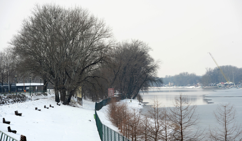 Sutra oblačno i toplije