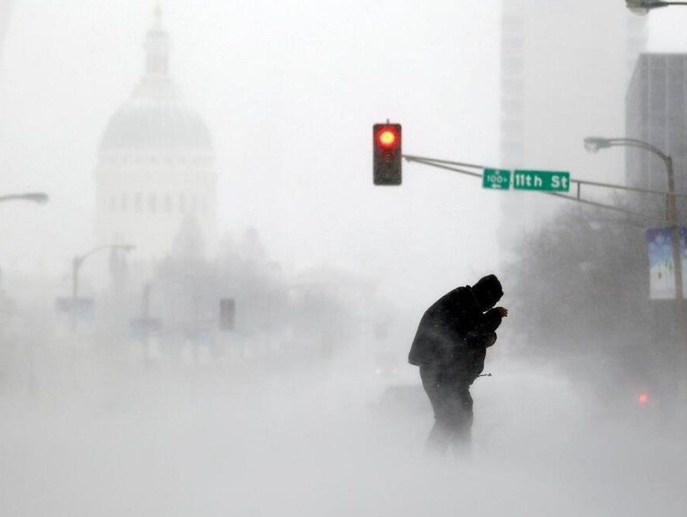 Sve je više mrtvih, arktička zima pogodila 85 odsto Amerike!