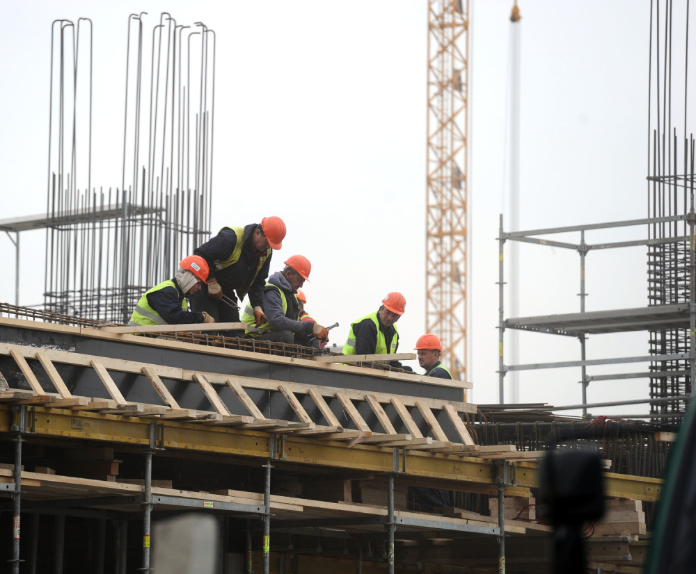 Evo kakva nas budućnost čeka! Najbogatiji Kinez predviđa, a u Rusiji već rade na izmenama koje će obožavati svaki radnik!